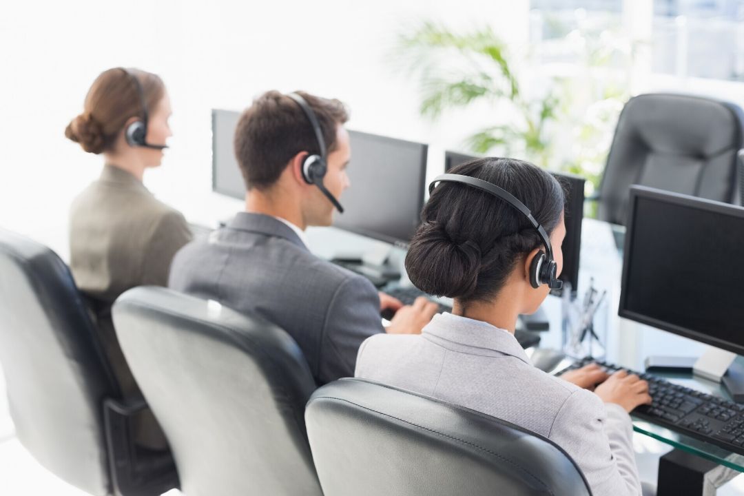 From Data to Action: Leveraging Dashboards to Streamline Business Workforce Management Processes