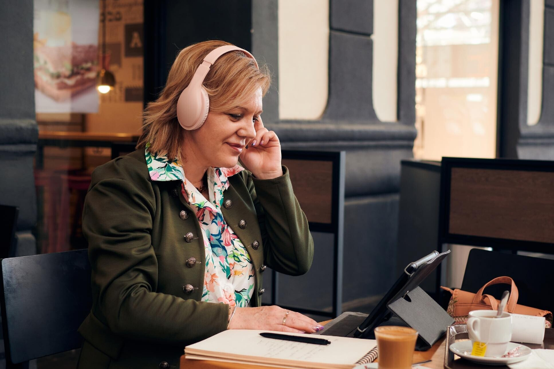 How Small Businesses Can Benefit from Call Center Dialer Software